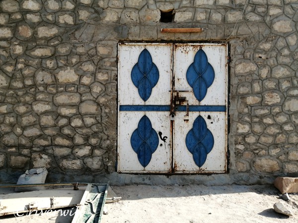 家の門扉 ソコトラ島 Gate of Socotra island , Yemen
